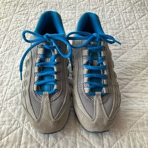 ❌Not for Sale❌ Nike Air Max 95, size 5Y